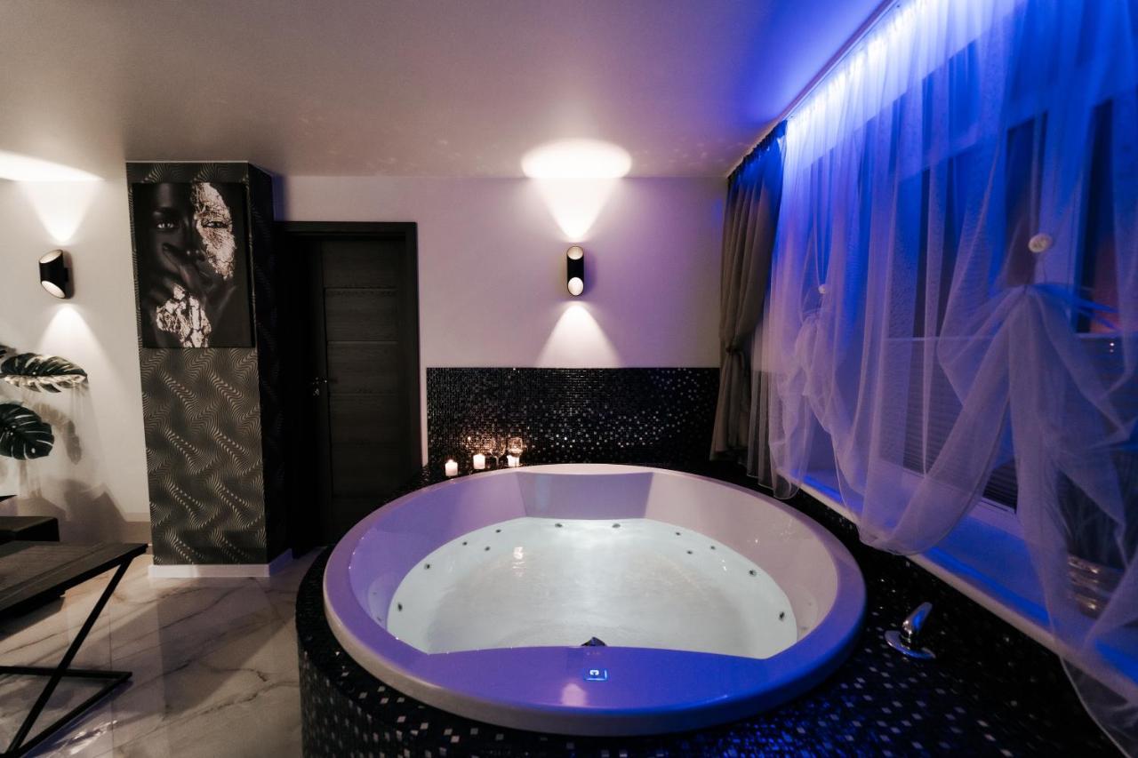 Kiss Apartment Šilutė Buitenkant foto